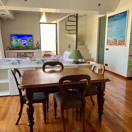 Wonderful Lägenhet Rom